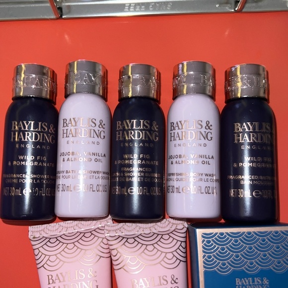 Baylis & Harding Bundle - Picture 2 of 3